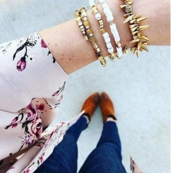 NEW - Gia Coil Bracelet by Stella & Dot - Picture 8 of 8